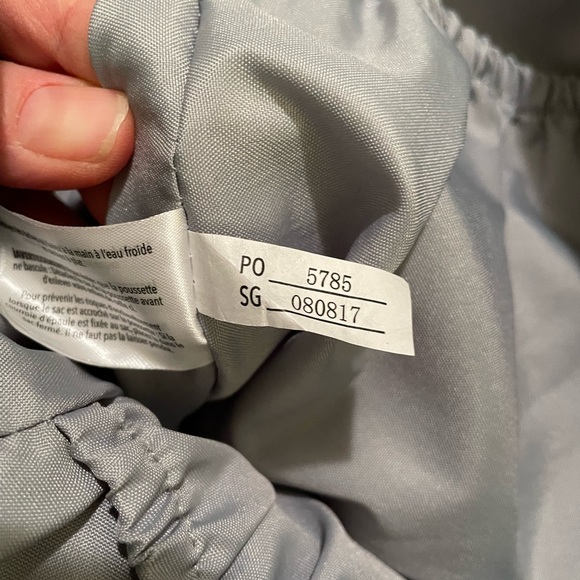 Suite by skip hop diaper bag smaller purse/wallet, paci pouch shoulder bag green - Picture 13 of 15